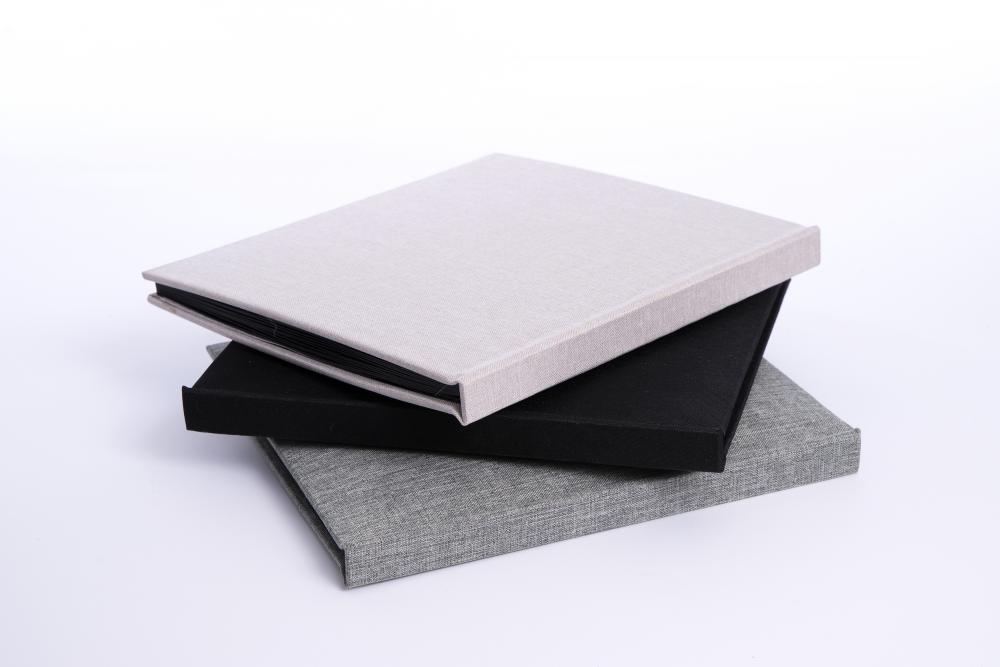Focus Base Line Canvas Self-adhesive Grey 22x24 cm (20 Black pages / 10 sheets)