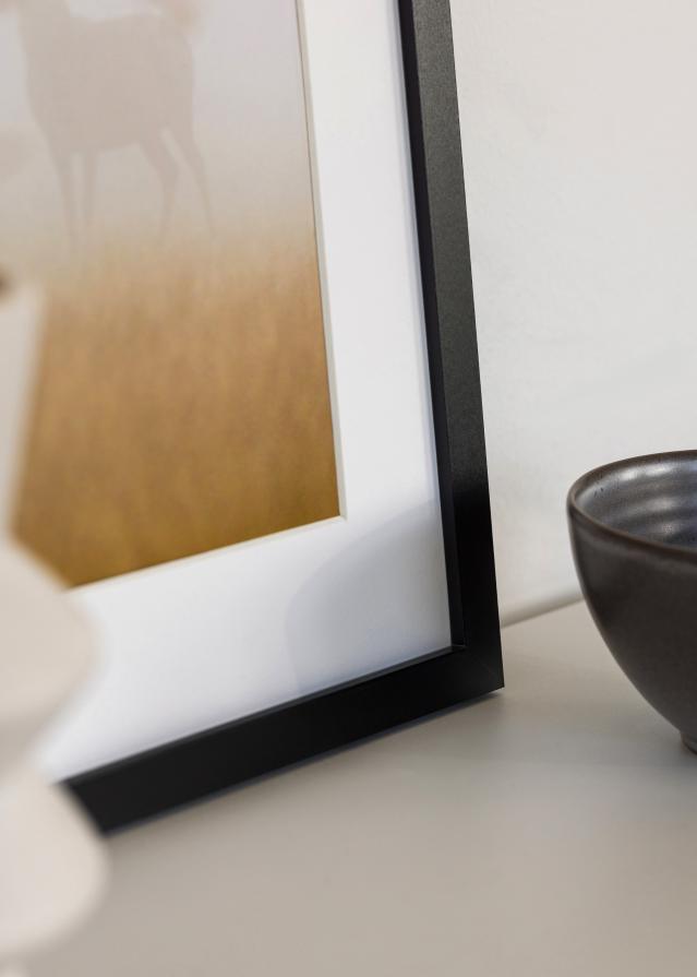 Jämtlands Ramfabrik Frame Selection Acrylic Glass Black 61x98 cm
