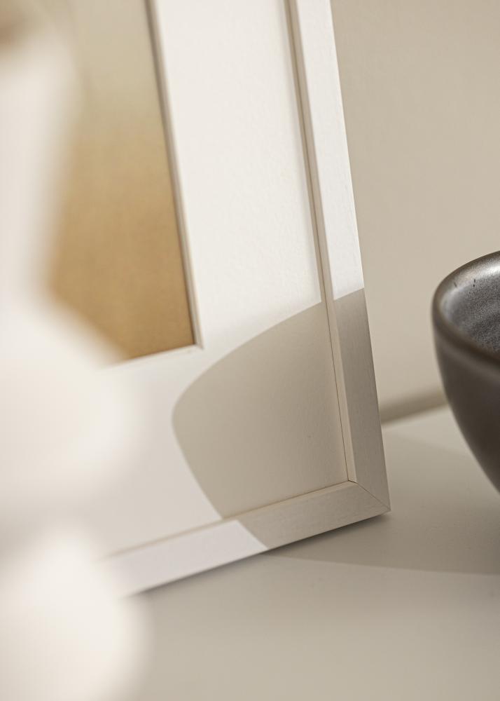 Ram med passepartou Frame Edsbyn White 22x28 cm - Mounts White 12x18 cm