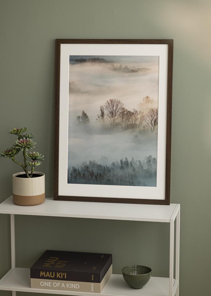Ram med passepartou Frame Brown Wood 68x98 cm - Mounts White 56x76 cm