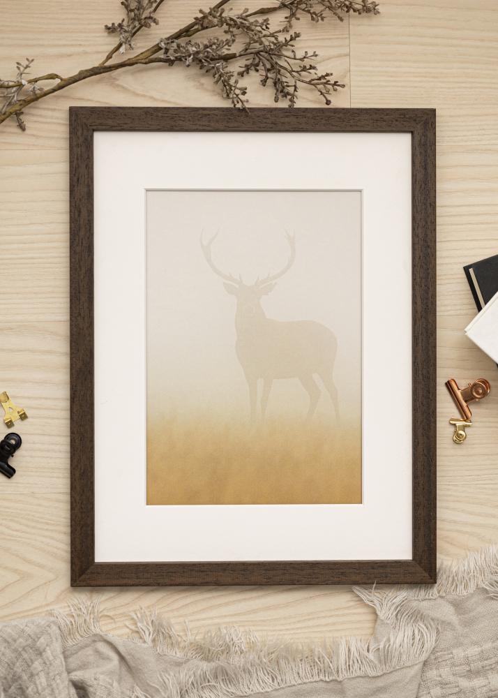 Ram med passepartou Frame Brown Wood 68x98 cm - Mounts White 56x76 cm
