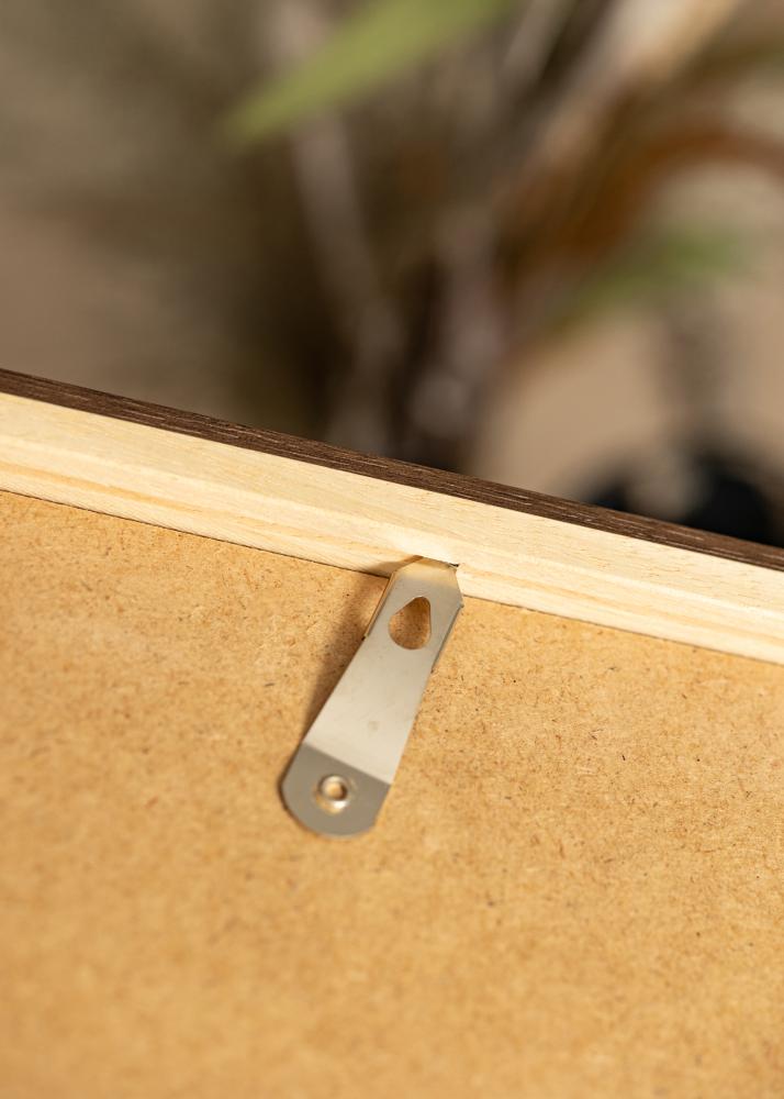 Ram med passepartou Frame Hermes Walnut 70x90 cm - Mounts White 60x80 cm