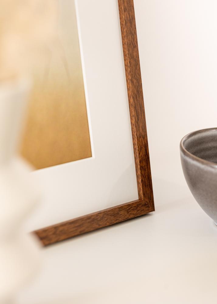 Ram med passepartou Frame Modern Warm Brown 60x80 cm - Mounts White 50x70 cm