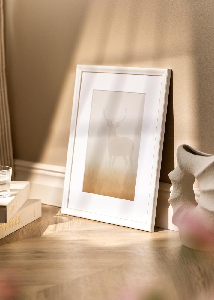 Jämtlands Ramfabrik Frame Marie Claire Acrylic Glass White 50x70 cm