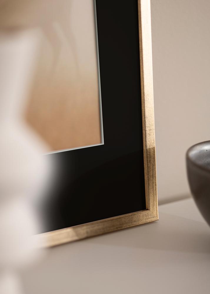 Ram med passepartou Frame Galant Gold 40x50 cm - Picture Mount Black 12x16 inches