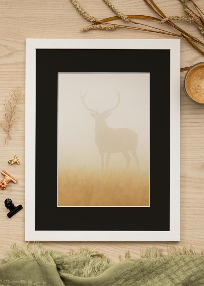 Ram med passepartou Frame White Wood 70x90 cm - Picture Mount Black 24x30 inches