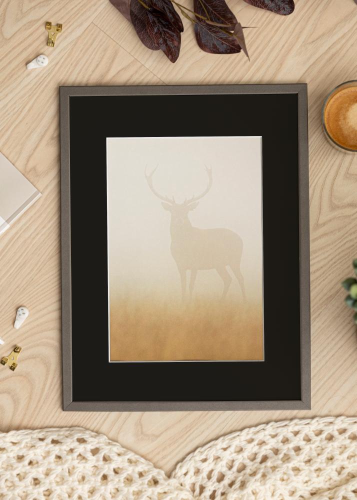 Ram med passepartou Frame Edsbyn Graphite 18x24 cm - Picture Mount Black 13x17 cm