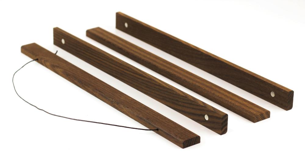 Estancia Poster hangers Walnut - 30 cm