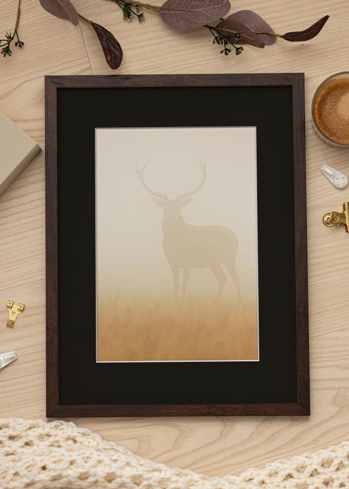 Ram med passepartou Frame Trendy Walnut 20x25 cm - Picture Mount Black 15x20 cm