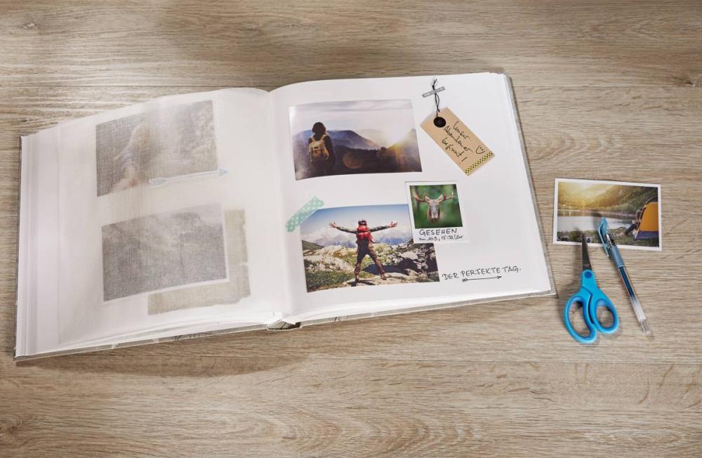 Walther Premium Album Maroon 38x38 cm (100 White pages / 50 sheets)