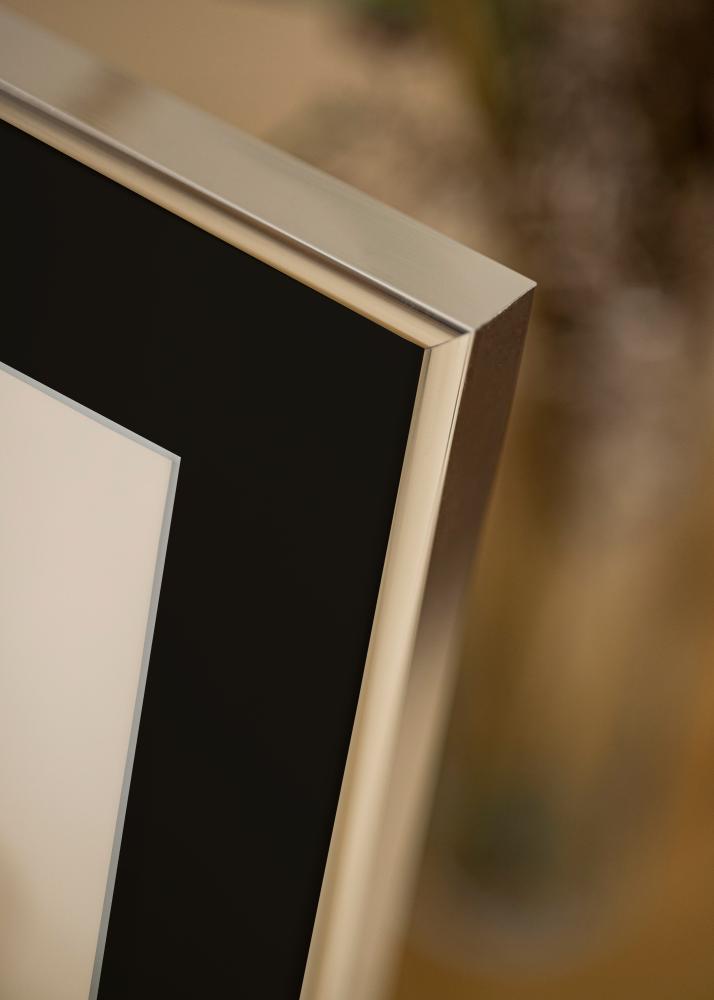 Ram med passepartou Frame Aluminium Shiny Silver 50x50 cm - Picture Mount Black 35x35 cm