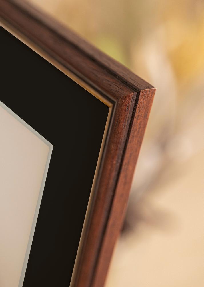 Ram med passepartou Frame Siljan Brown 40x50 cm - Picture Mount Black 27x35 cm