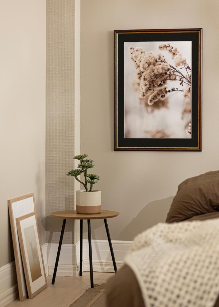 Ram med passepartou Frame Siljan Brown 40x50 cm - Picture Mount Black 27x35 cm