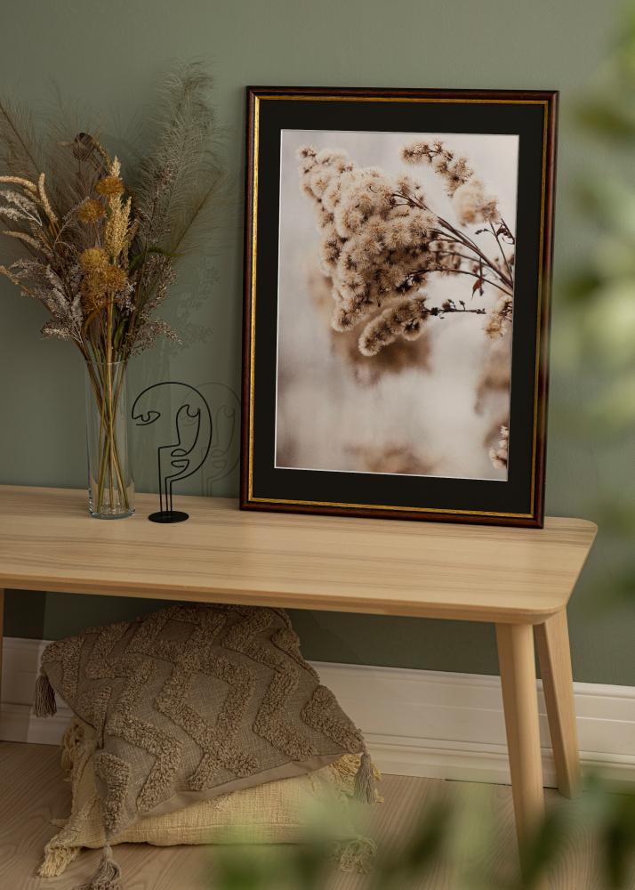 Ram med passepartou Frame Siljan Brown 40x50 cm - Picture Mount Black 27x35 cm