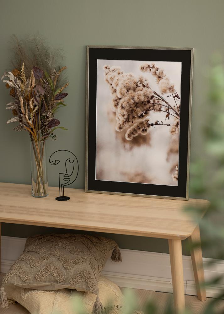 Ram med passepartou Frame Galant Silver 30x40 cm - Picture Mount Black 18x27 cm